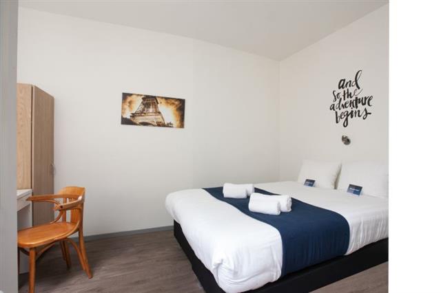 inrichting 2 persoons luxe privé hostel kamer | King's Inn