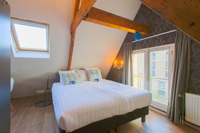 Comfortable hotel rooms at King's Inn City Hotel, Alkmaar